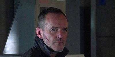 Pôster de All The Comforts Of Home