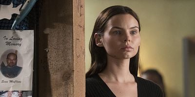 Pôster de Being Human