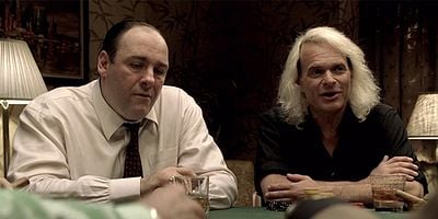 Pôster de All Happy Families...