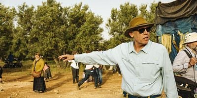 Pôster de Sources and Methods