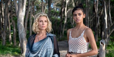 Pôster de Orphans of L'Attente