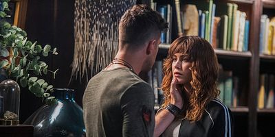 Pôster de Don't Trust Humans