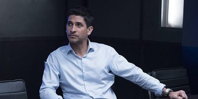 Pôster de Sequestered