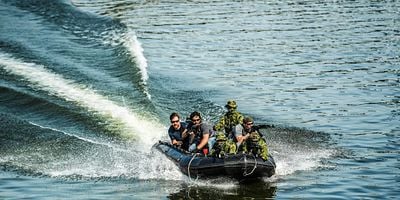 Pôster de Welcome to the Refuge