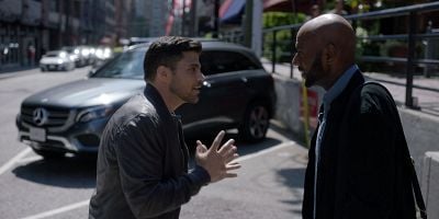 Pôster de Mixed Signals