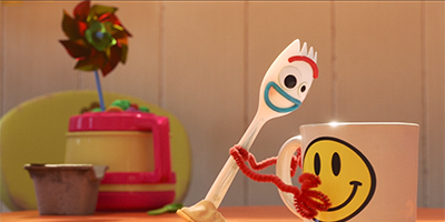 Pôster de What is a Friend?