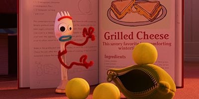 Pôster de What is Reading?