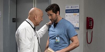 Pôster de In The Graveyard