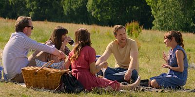 Pôster de Tickets for a Queue