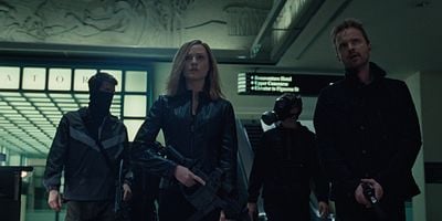 Pôster de Crisis Theory