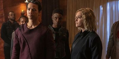 Pôster de From the Ashes