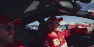 Pôster de Seeing Red