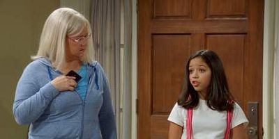 Pôster de How Sydney Got Her Phone Back