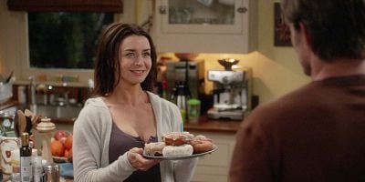 Pôster de The Center Won't Hold