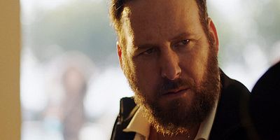 Pôster de More Money More Problems