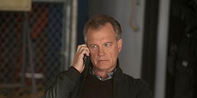 Pôster de At All Cost