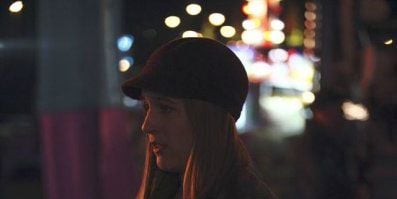 Pôster de Tomorrow Never Comes