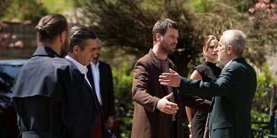 Pôster de Aile 9.Bölüm