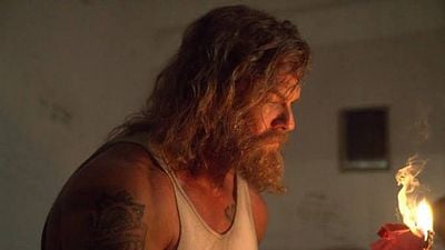 Imagem da notícia Motor City: Depois de Reacher, Alan Ritchson aposta no filme de ação mais ousado de sua carreira