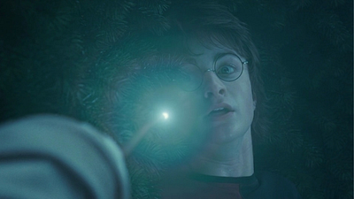 Imagem da notícia Este filme de Harry Potter removeu o enredo mais polêmico dos livros: Até hoje, fãs ainda debatem a incrível história de Hermione