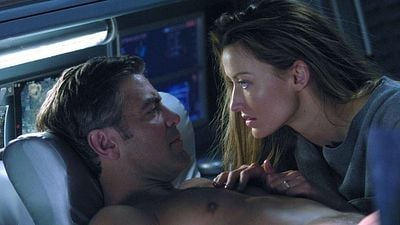 Imagem da notícia Esta obra-prima da ficção científica foi devidamente aclamada durante o lançamento, mas anos depois ganhou um remake com George Clooney que acabou em fracasso