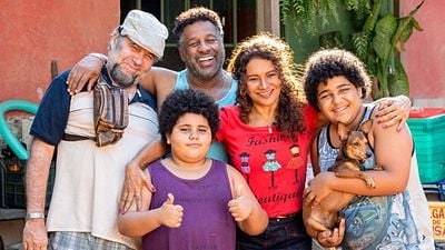 Imagem da notícia Sucesso em Pablo e Luisão, este ator mirim é irmão de uma das maiores estrelas da TV – e ela descobriu o parentesco de forma inesperada!