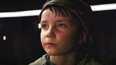 Imagem da notícia Star Wars: Nós sabemos quem era a criança no final do Episódio 8 e você vai ficar desapontado!