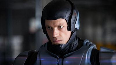 Imagem da notícia "Teria sido melhor se não se chamasse Robocop": Joel Kinnaman defende remake do clássico de Paul Verhoeven, mas reconhece um grande problema