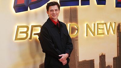 Imagem da notícia "Ele é o nome do momento": Tom Holland surpreende e aponta astro de série fenômeno da Netflix como seu grande substituto no papel de Homem-Aranha