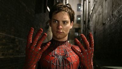 Imagem da notícia Os irmãos de Tobey Maguire apareceram no melhor filme do Homem-Aranha e você nem percebeu