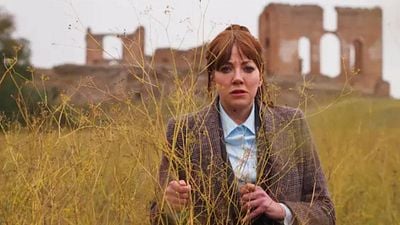 Imagem da notícia Simplesmente a melhor série para maratonar na Netflix: 5 episódios de 30 minutos, do criador de Black Mirror