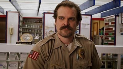 Imagem da notícia "Tudo acontece por uma razão": David Harbour não era a primeira opção para viver Hopper em Stranger Things