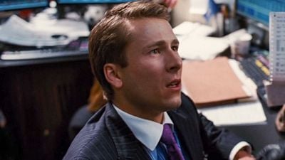 Imagem da notícia "Ele bateu minha cabeça no teclado": 12 anos depois, Glen Powell relata seu encontro chocante com este famoso ator de Hollywood