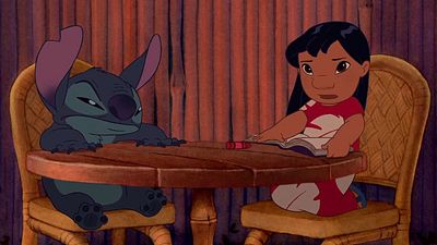 Imagem da notícia Lilo & Stitch sofreu alterações após o atentado 11 de setembro: Filme foi lançado um ano depois do acontecimento