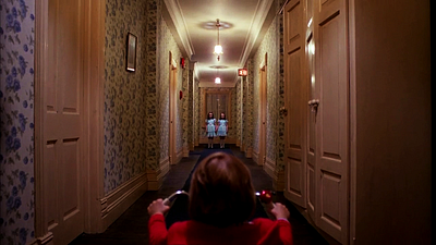 Imagem da notícia Imperdível no streaming: A incrível sequência do maior filme de terror de todos os tempos