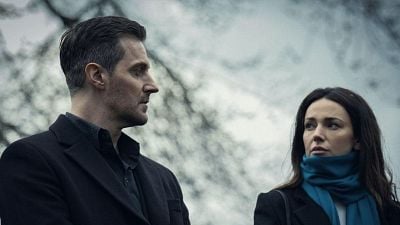 Imagem da notícia 131 milhões de visualizações e 8 episódios na Netflix: Apenas uma minissérie nos últimos anos teve mais sucesso