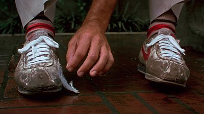 Imagem da notícia John Travolta recusou o maior papel de Tom Hanks e perdeu um Oscar, mas acabou fazendo o melhor filme de sua carreira