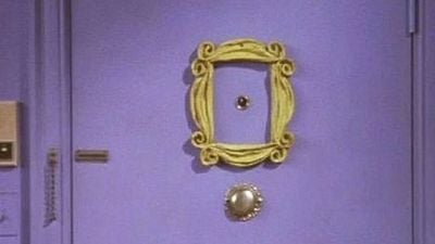 Imagem da notícia De estudante de carpintaria a astro de uma das maiores sitcoms da história: Hoje, uma lenda da TV completa 59 anos