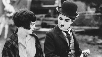 Imagem da notícia Este filme de Charles Chaplin tinha três indicações ao Oscar, mas foram anuladas (em parte) por outro grande clássico na história do cinema