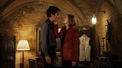 Imagem da notícia Novidade na Netflix: Simplesmente a comédia ácida perfeita para quem gostou de Noite de Jogos e Nada a Esconder