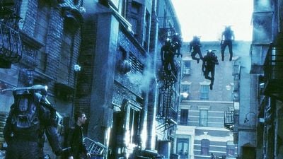 Imagem da notícia Um dos melhores filmes de ficção científica dos últimos 25 anos: Este blockbuster previu o futuro e segue como referência do gênero