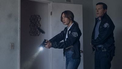 Imagem da notícia Uma das melhores séries policiais dos últimos anos continua: Este é o novo spin-off de Bosch
