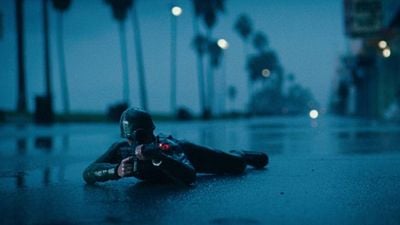 Imagem da notícia "Dormi duas vezes": Nem a estrela deste filme de ficção científica conseguiu ficar acordada durante a estreia no cinema