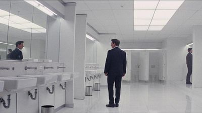 Imagem da notícia Imperdível no streaming: Um filme de ação que esconde uma luta antológica... No banheiro!