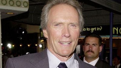 Imagem da notícia Há 26 anos, Clint Eastwood usou esta ficção científica para mandar um recado direto a Hollywood