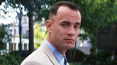 Imagem da notícia Sempre nos esquecemos, mas Tom Hanks interpreta dois personagens em Forrest Gump!
