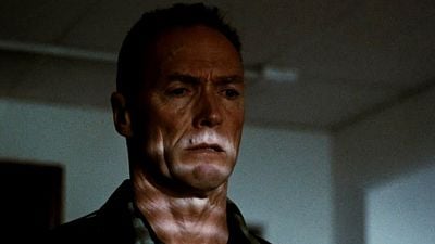 Imagem da notícia Disponível para streaming: Um filme de ação de guerra contundente estrelado por Clint Eastwood