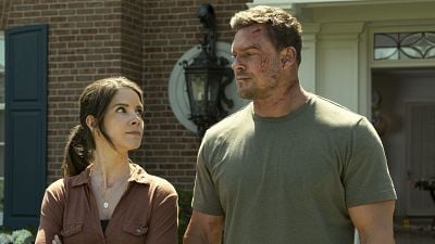 Imagem da notícia Qual é a altura de Alan Ritchson? Astro de Reacher é maior do que Henry Cavill, mas não passa Dwayne Johnson