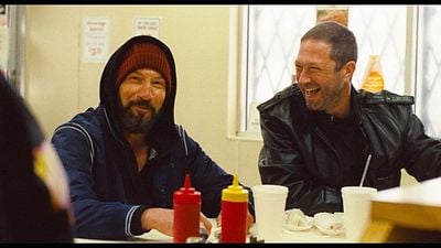 Imagem da notícia 21 prêmios Emmy e um elenco excepcional: A temporada final de uma das séries imperdíveis da década está disponível no streaming