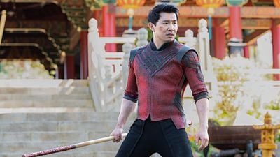 Imagem da notícia Shang-Chi: Pause aos 14 minutos e 19 segundos e repare bem neste poster em cena